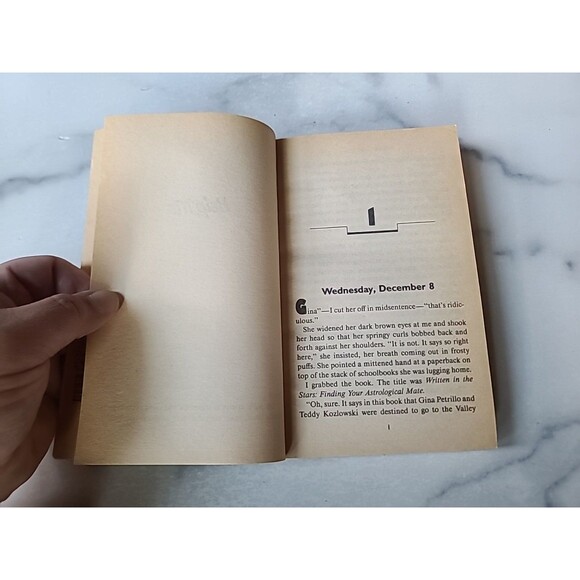 Real Life Help Me! By Wendy Corsi Staub Paperback - Picture 6 of 10